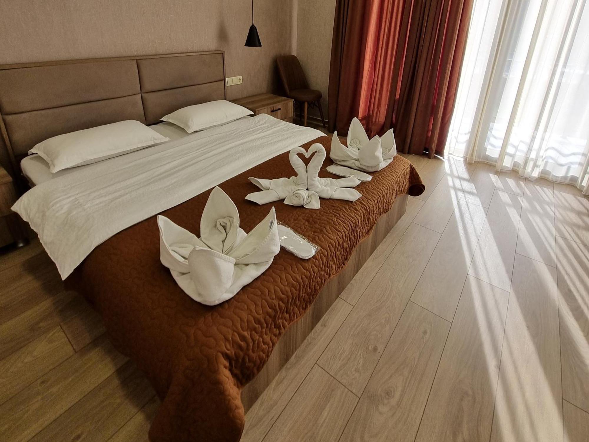 Hotel Sweet Night Stepancminda Zewnętrze zdjęcie