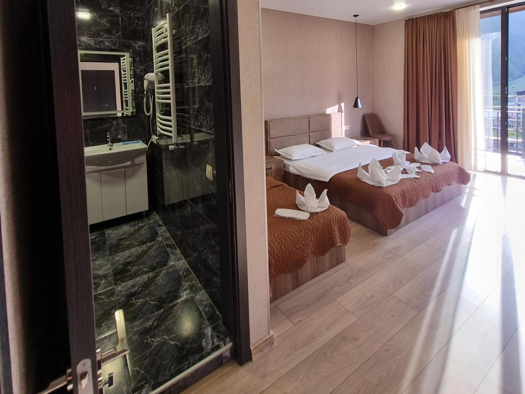 Hotel Sweet Night Stepancminda Pokój zdjęcie